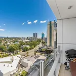 Lovely 1 Bed Apartment With Stunning Views Pool